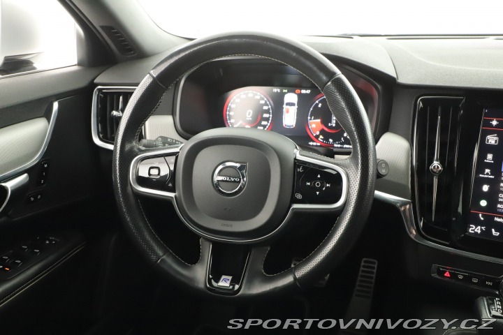 Volvo V90 D5 AWD 2017
