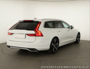 Volvo V90 D5 AWD 2017
