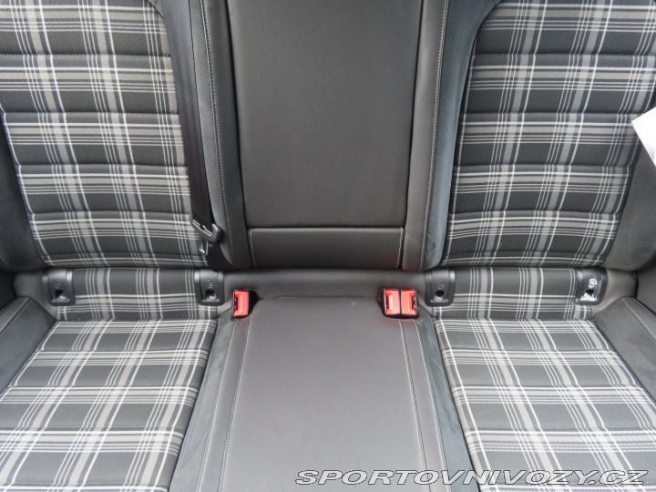 Volkswagen Golf 2.0 TDI GTD 2016