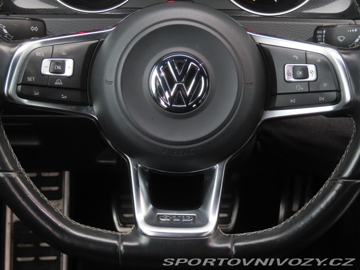 Volkswagen Golf 2.0 TDI GTD 2016