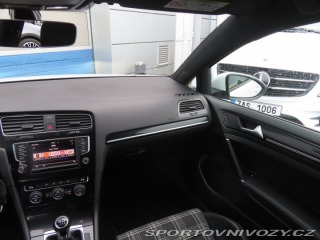 Volkswagen Golf 2.0 TDI GTD 2016