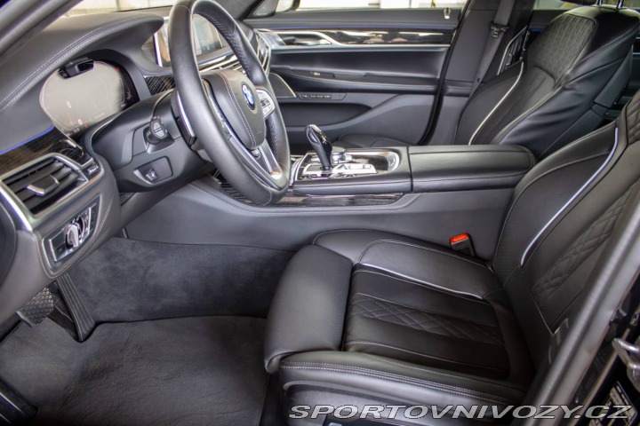 BMW 7 730D nafta+HEV 2022