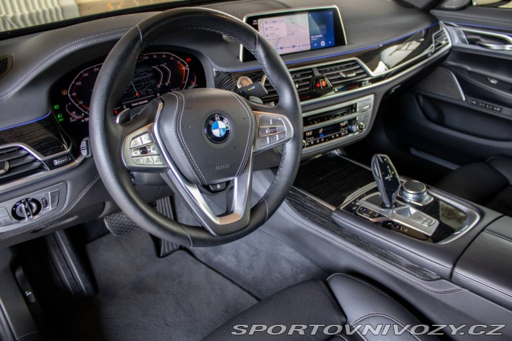 BMW 7 730D nafta+HEV 2022
