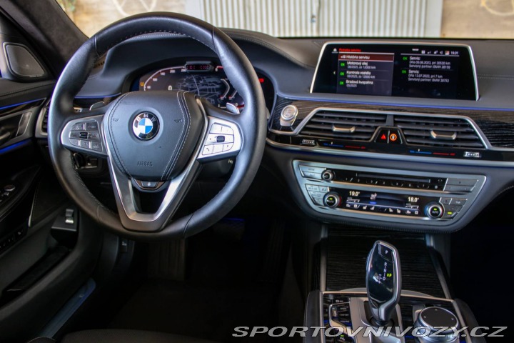 BMW 7 730D nafta+HEV 2022