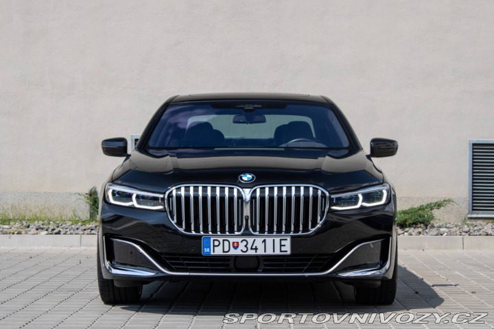 BMW 7 730D nafta / mild hybrid 2022