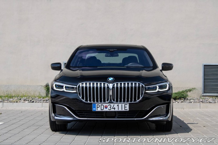 BMW 7 730D nafta+HEV 2022