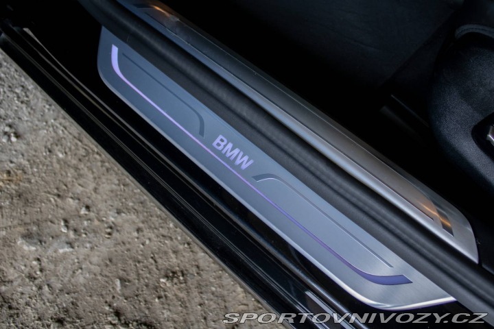 BMW 7 730D nafta+HEV 2022