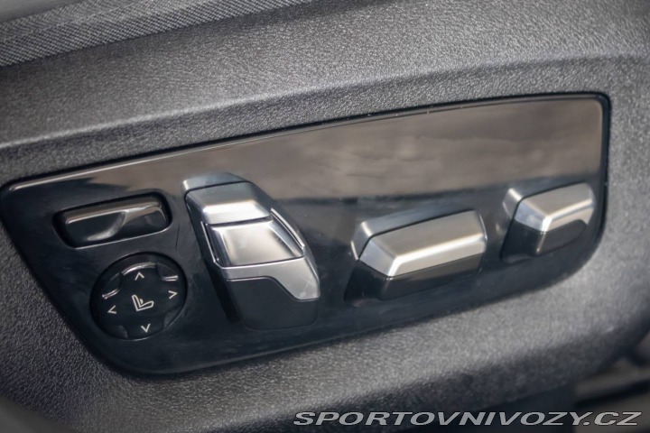 BMW 7 730D nafta+HEV 2022