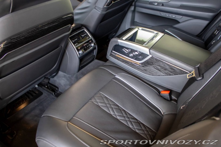 BMW 7 730D nafta+HEV 2022