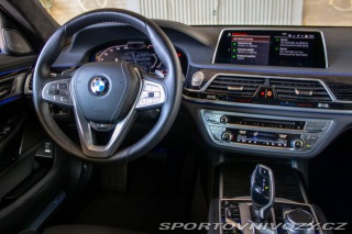 BMW 7 730D nafta+HEV 2022