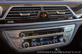 BMW 7 730D nafta+HEV 2022