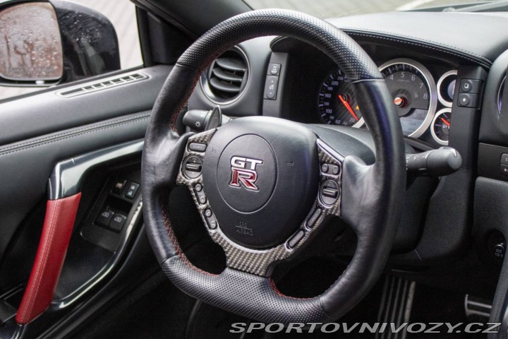 Nissan GT-R GTR Coupé 3.8 4x4 750hp 2015