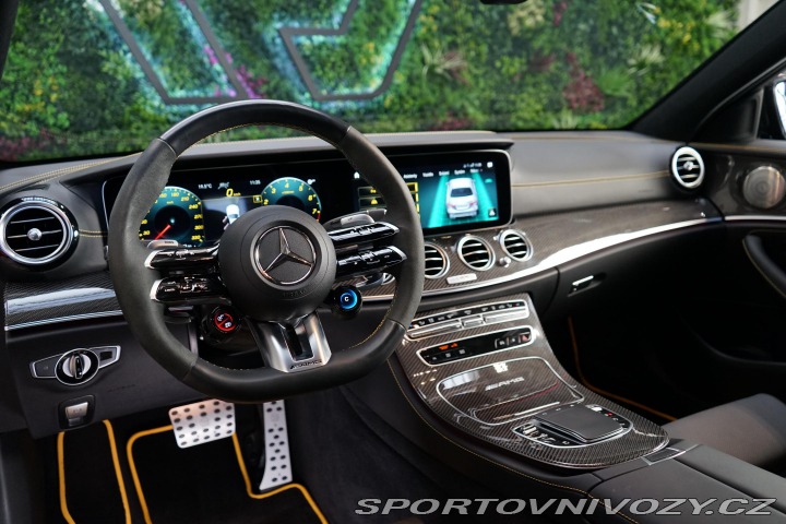 Mercedes-Benz E Brabus 800 4M Final-Editi 2023