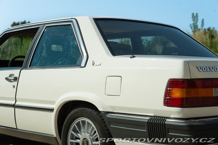Volvo Ostatní modely 780 Coupé TURBO BERTONE 1986