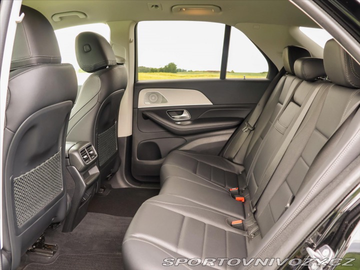 Mercedes-Benz Ostatní modely GLE 3,0 350d AMG Burmester Ni 2019