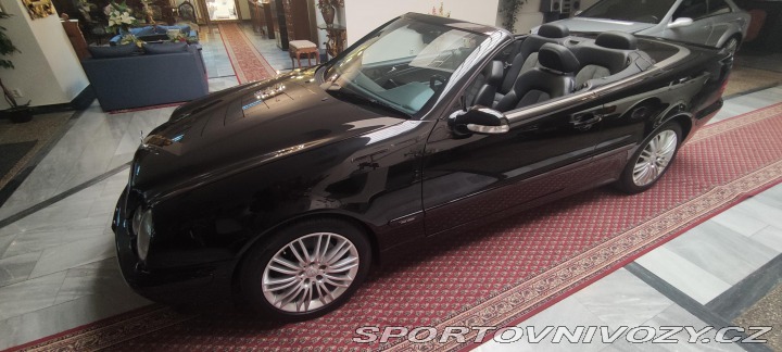 Mercedes-Benz CLK C208 cabro 2002