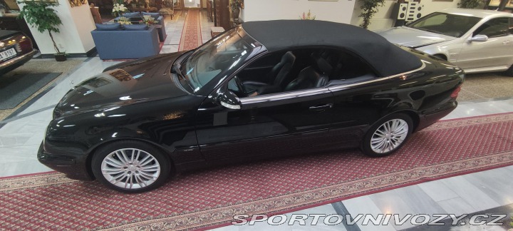 Mercedes-Benz CLK C208 cabro 2002