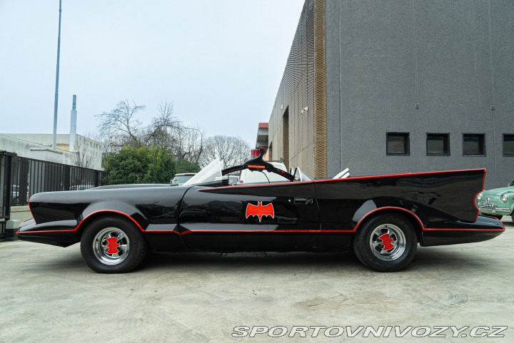 Ostatní značky Ostatní modely Lincoln Original Batmobile Replica 1966