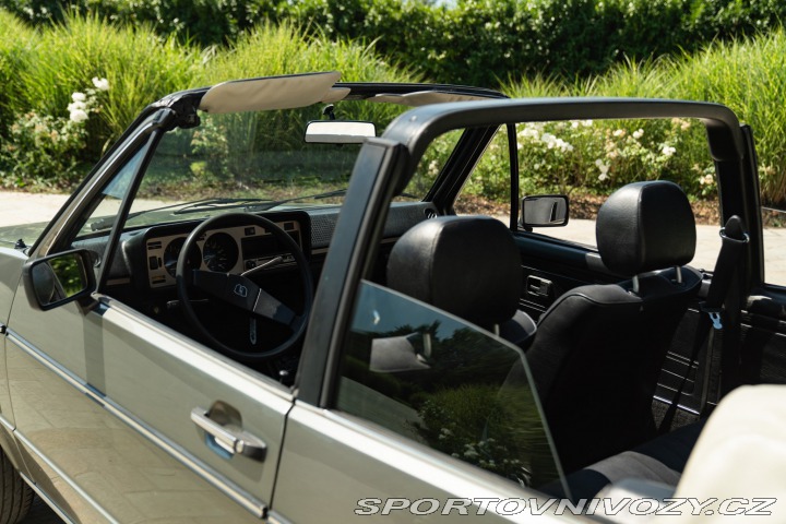 Volkswagen Golf MK1 CABRIOLET 1980