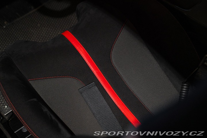 Ferrari 488 PISTA 2019