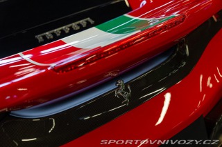 Ferrari 488 PISTA 2019
