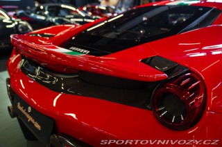 Ferrari 488 PISTA 2019