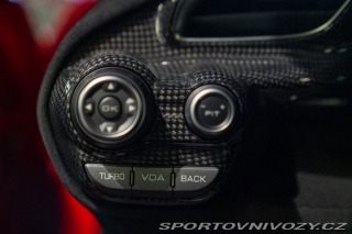 Ferrari 488 PISTA 2019