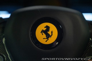 Ferrari 488 PISTA 2019