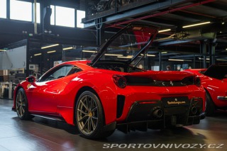 Ferrari 488 PISTA 2019