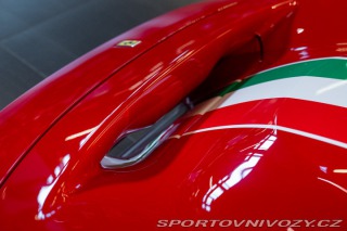 Ferrari 488 PISTA 2019