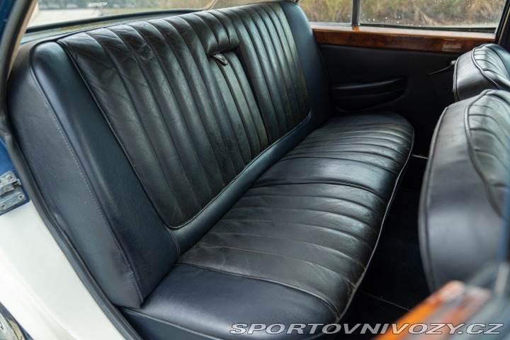 Ostatní značky Ostatní modely Vanden Plas PRINCESS 1300 1971