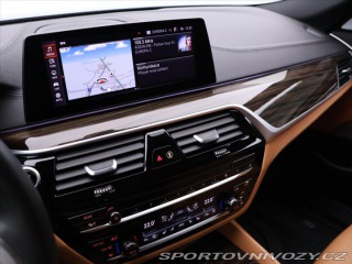 BMW 5 4,4 M550i xDrive 390kW AT 2020