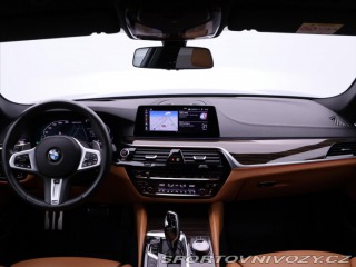 BMW 5 4,4 M550i xDrive 390kW AT 2020