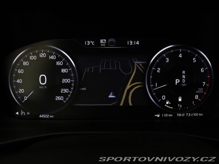 Volvo Ostatní modely XC40 2,0 B4 R-Design H/K BLIS 2021