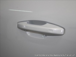Volvo Ostatní modely XC40 2,0 B4 R-Design H/K BLIS 2021