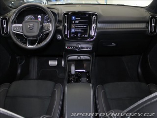 Volvo Ostatní modely XC40 2,0 B4 R-Design H/K BLIS 2021