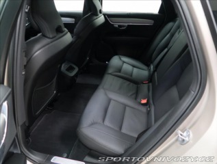 Volvo V90 2,0 B5 AWD  AUT Plus Dark 2023