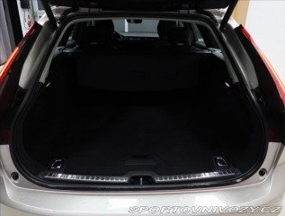 Volvo V90 2,0 B5 AWD  AUT Plus Dark 2023