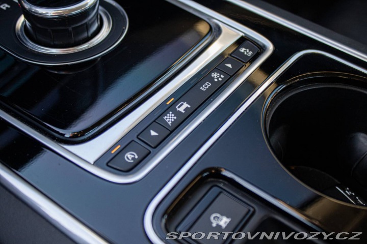 Jaguar XE 2.0 I4D Prestige AT 2017
