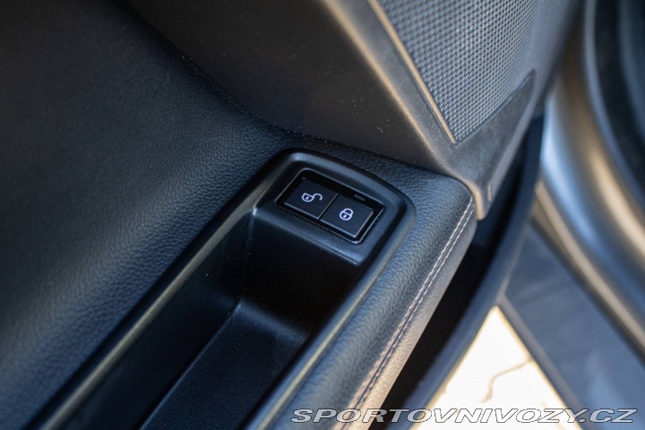 Jaguar XE 2.0 I4D Prestige AT 2017