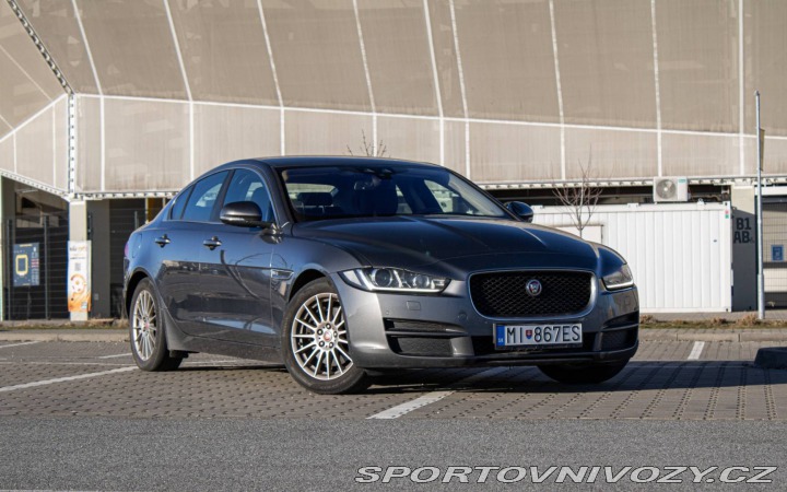 Jaguar XE 2.0 I4D Prestige AT 2017