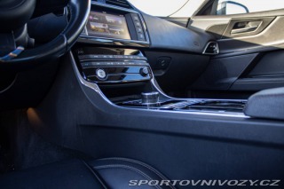 Jaguar XE 2.0 I4D Prestige AT 2017