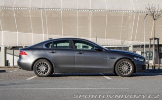 Jaguar XE 2.0 I4D Prestige AT 2017