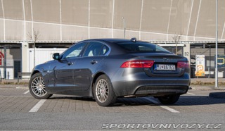 Jaguar XE 2.0 I4D Prestige AT 2017
