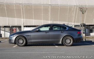 Jaguar XE 2.0 I4D Prestige AT 2017