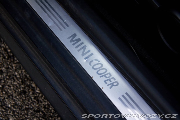 Mini Cooper 1.6i 118PS AT 2007