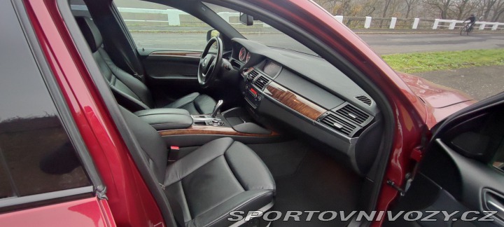 BMW X6 2011