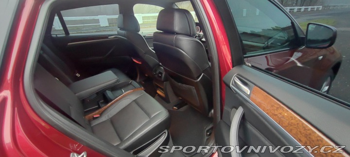 BMW X6 2011