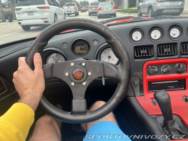 Dodge Viper 8.0L V10 1993