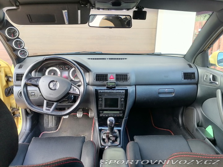 Škoda Octavia RS 2005